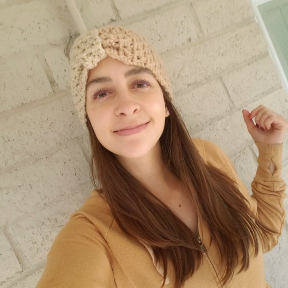 Winter Handmade Crochet Bow Headband/Ear Warmer - Picture 2 of 11